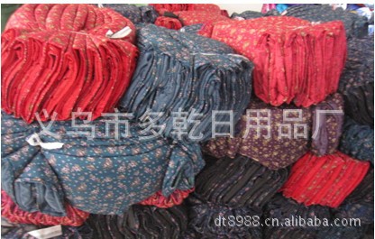 <em>批发</em>采购女式<em>马甲</em>背心-农村<em>地摊</em>跑江湖热销 老