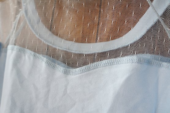 2012日本原单 VIVI7月新款 蕾丝绣花拼接上衣