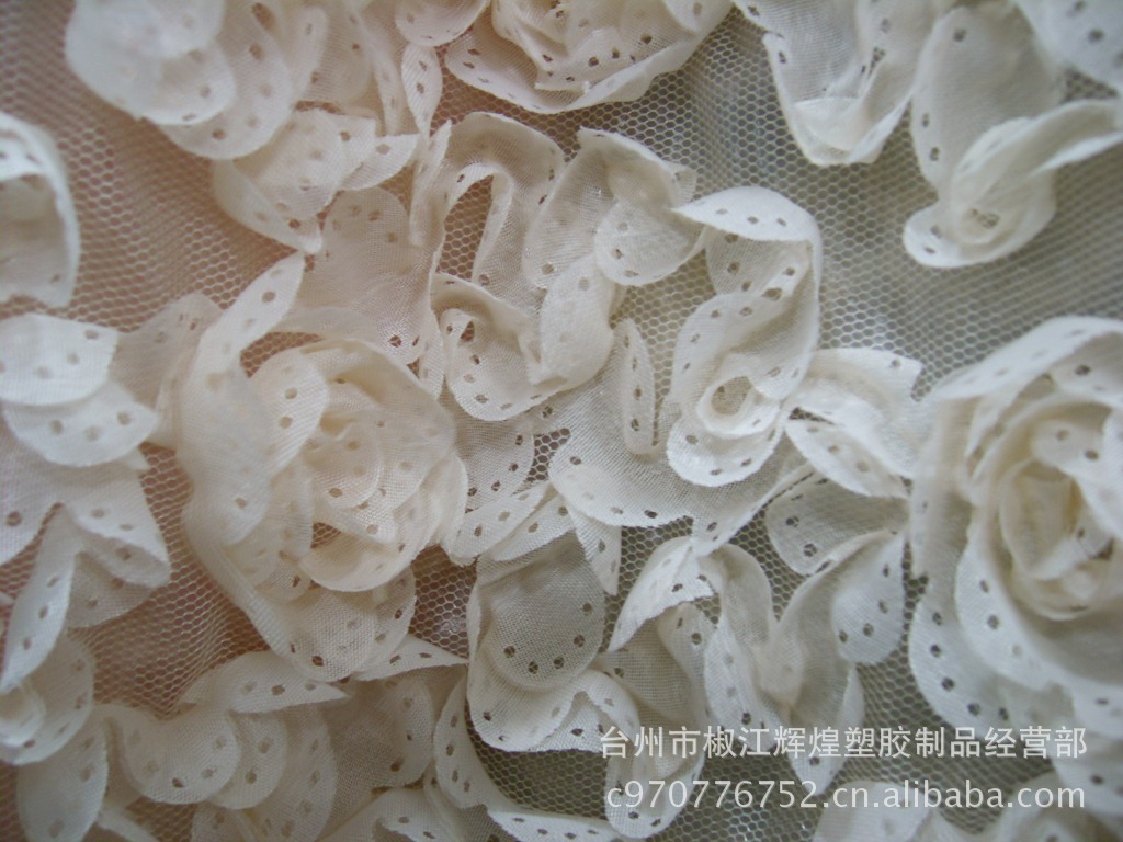 涤纶面料-盘带绣花 盘花 雪纺布面料-涤纶面料