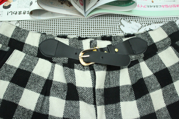 <em>英伦</em>风中腰 <em>格子短裤女秋冬</em> 热裤 修身呢子靴裤