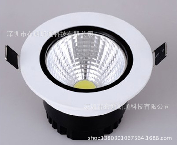 DF$UGD2I5W{O3~OB)(I]}8R