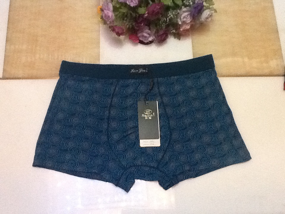 <em>男士内裤批发</em> 秋冬新款<em>莫代尔男士</em>平角裤 印花