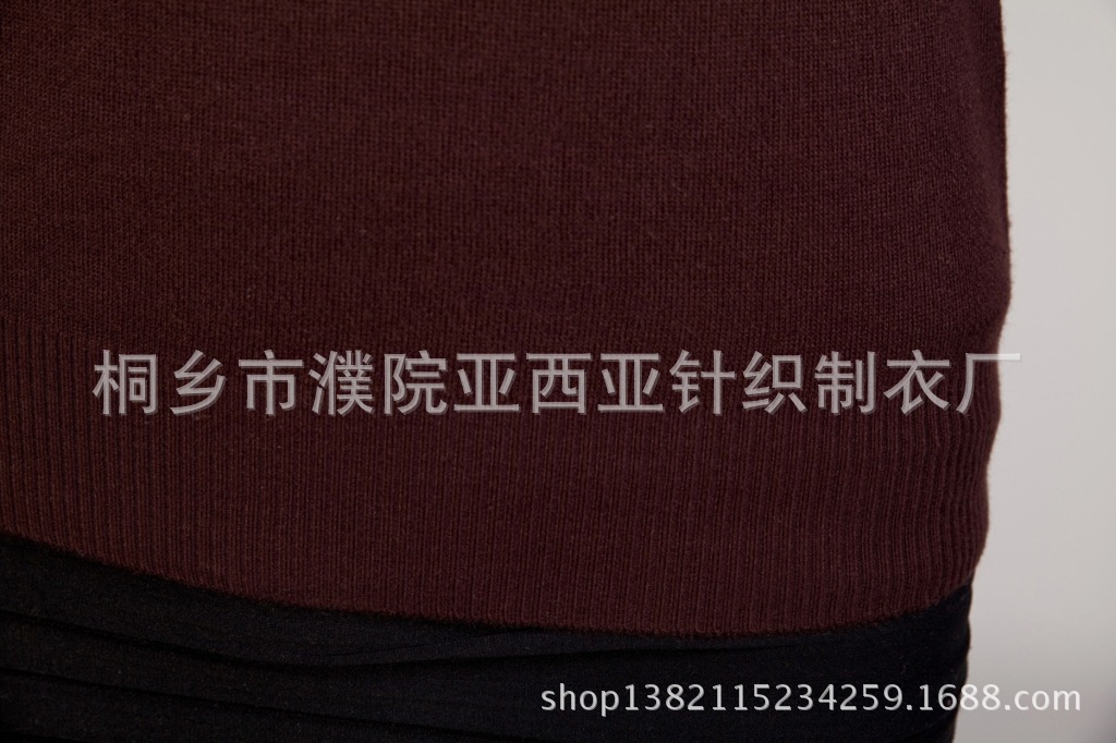 2013秋冬尊贵妈妈装新款羊毛衫