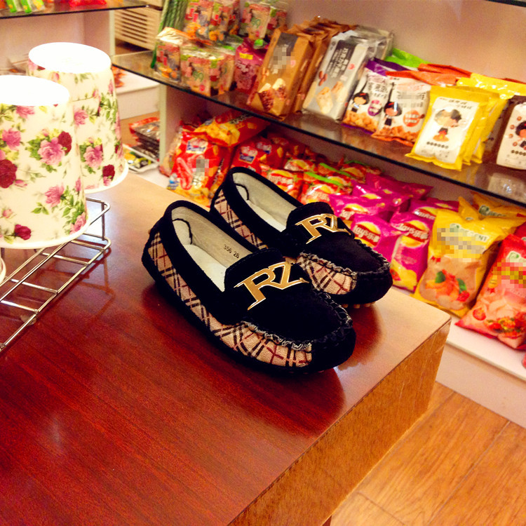 2013{zx1}秋冬款豆豆鞋男童鞋女童鞋 一件代发 英伦磨砂真皮童鞋