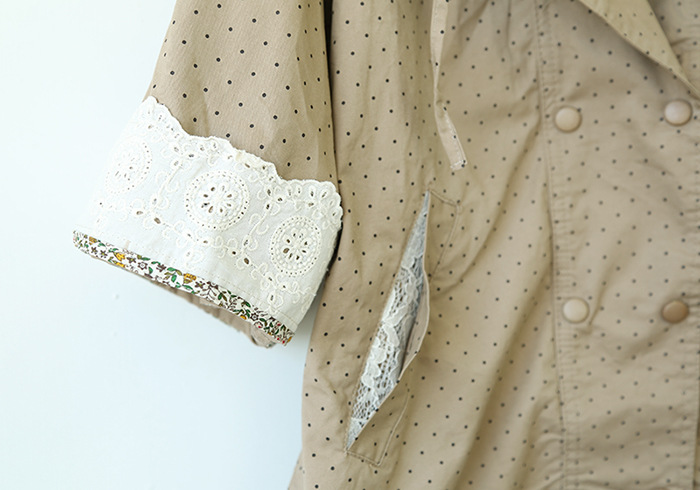 【165-0274【早秋】日系文艺钩花带帽点点蝙