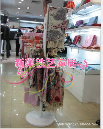 批发采购服装<em>陈列</em>架、中岛架-铁艺丝巾架围巾