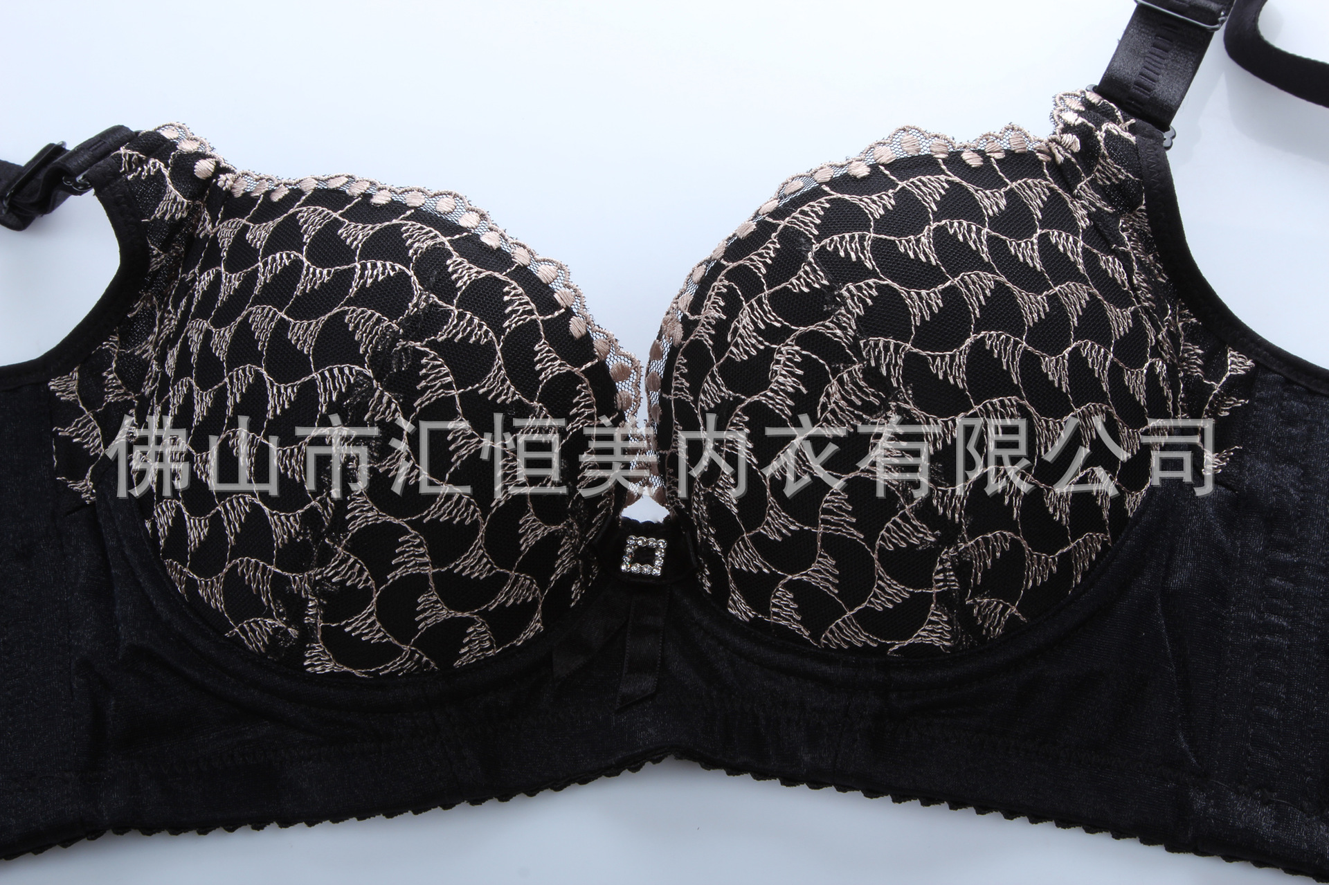 <em>文胸</em>-W123非<em>孕妇</em>聚拢<em>隐形文胸</em>调整型品牌文胸