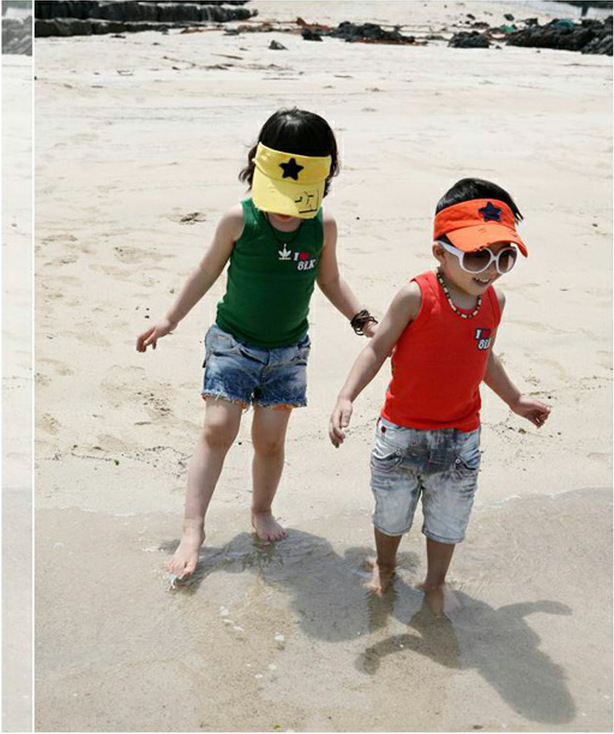 儿童宝宝新年装 中国红复古唐装<em>棉马甲</em>外套 女