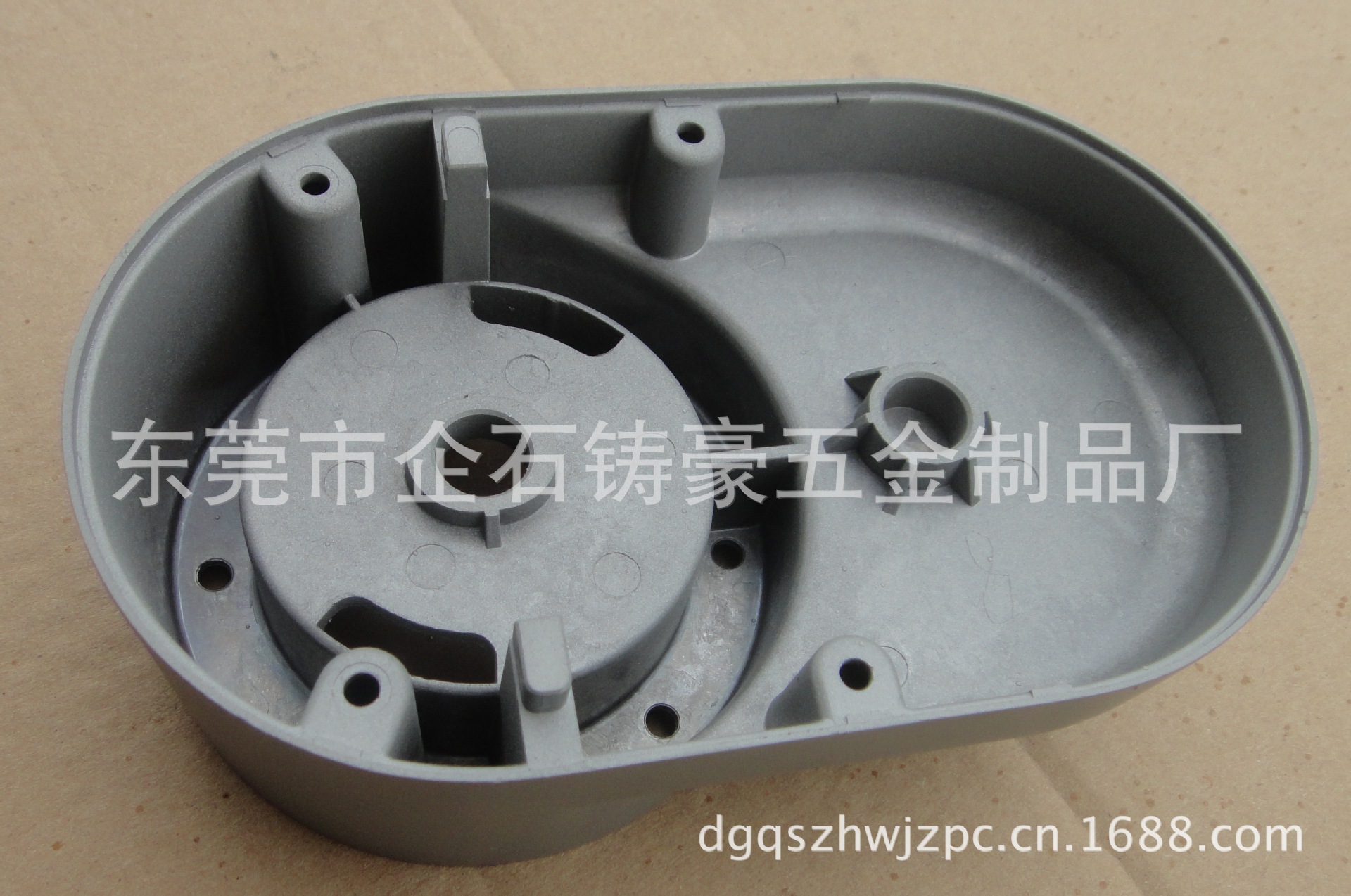 东莞铝合金精密压铸加工厂