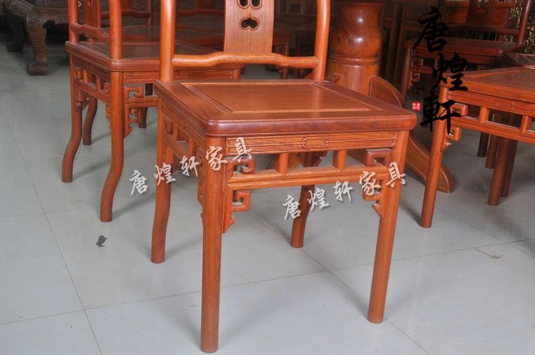 缅甸花梨圆餐桌九件套 (3)