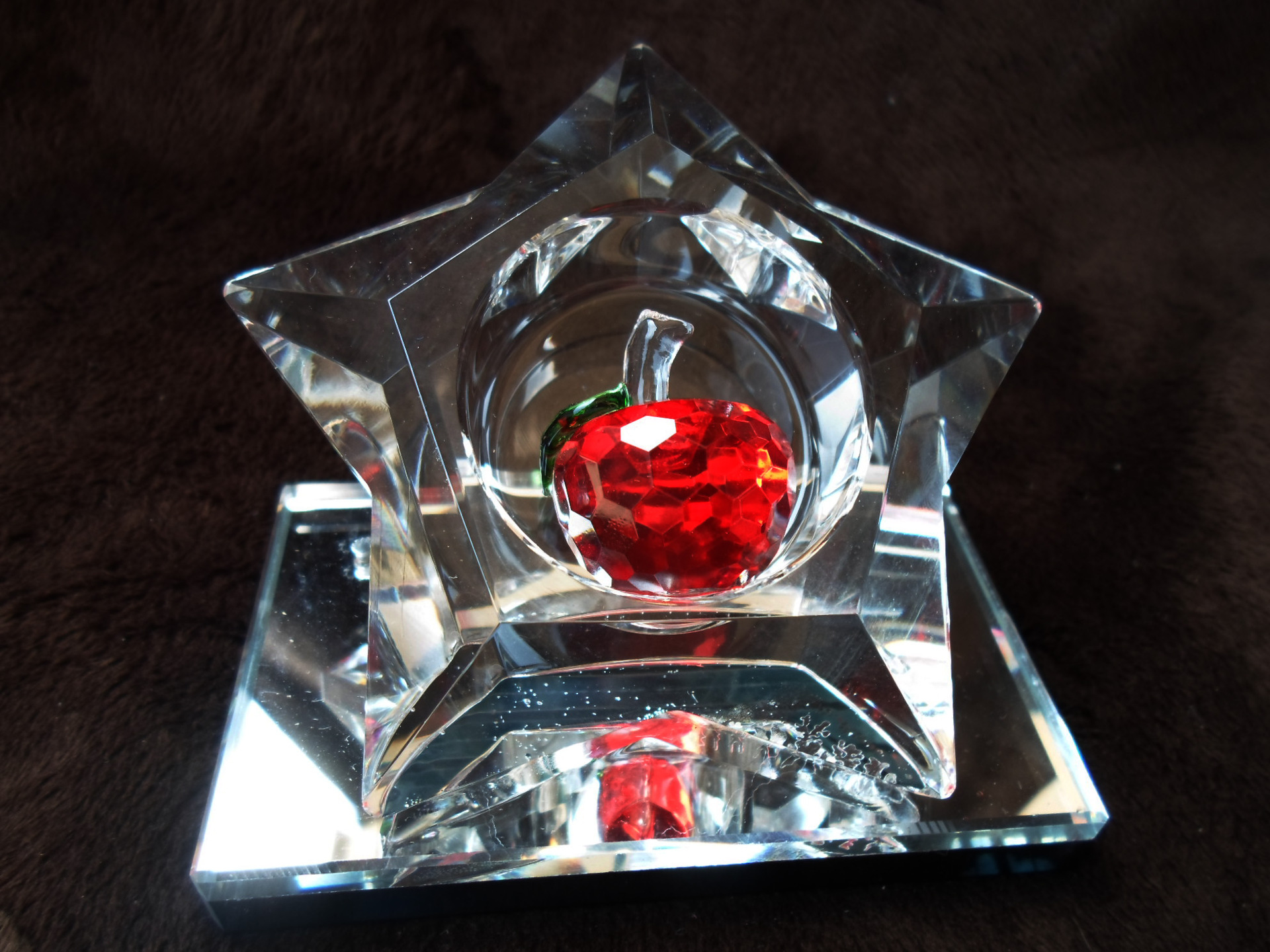 【代发五角星苹果水晶香水座高档香水厂家直销