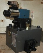 厂家直销 QC12Y4*3200系列液压摆式剪板机