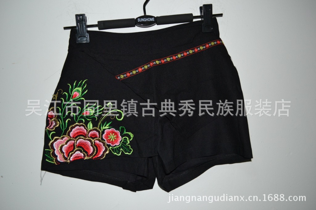 【2013夏季新款<em>民族风</em> 绣花裤裙 百搭<em>短裤女</em> 休