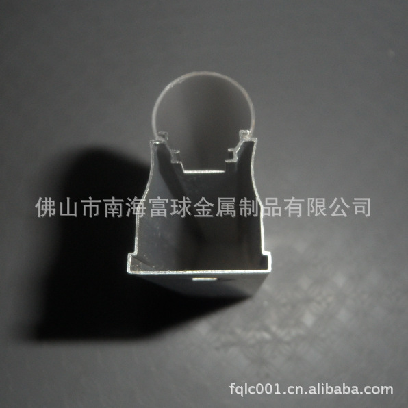 LED灯管铝材1