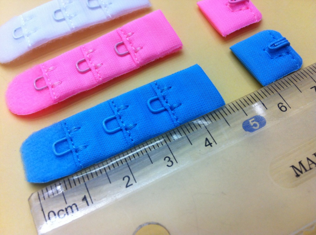 其他纺织辅料-供应背扣/<em>文胸</em>背<em>钩</em>/内衣配件/服