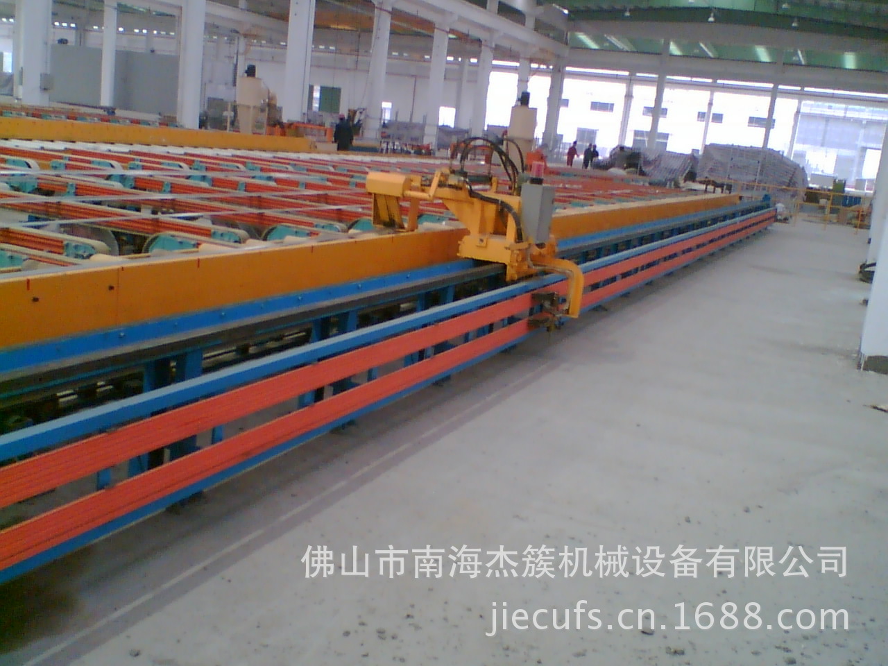 【长期供应 单牵引机\/佛山铝材双牵引机\/广东铝