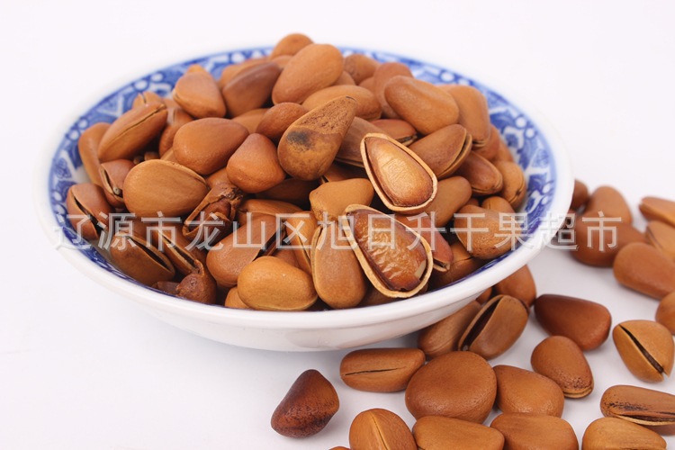 生松子-长白山松籽 每颗都饱满 价格优惠 松籽