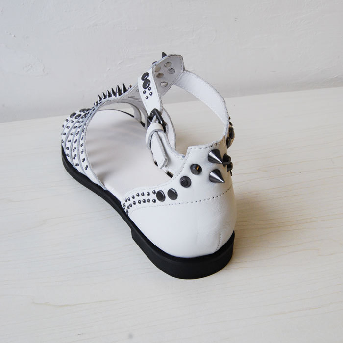 朋克摇滚重金属潮<em>女鞋</em> <em>超酷</em>铆钉包跟露趾罗马