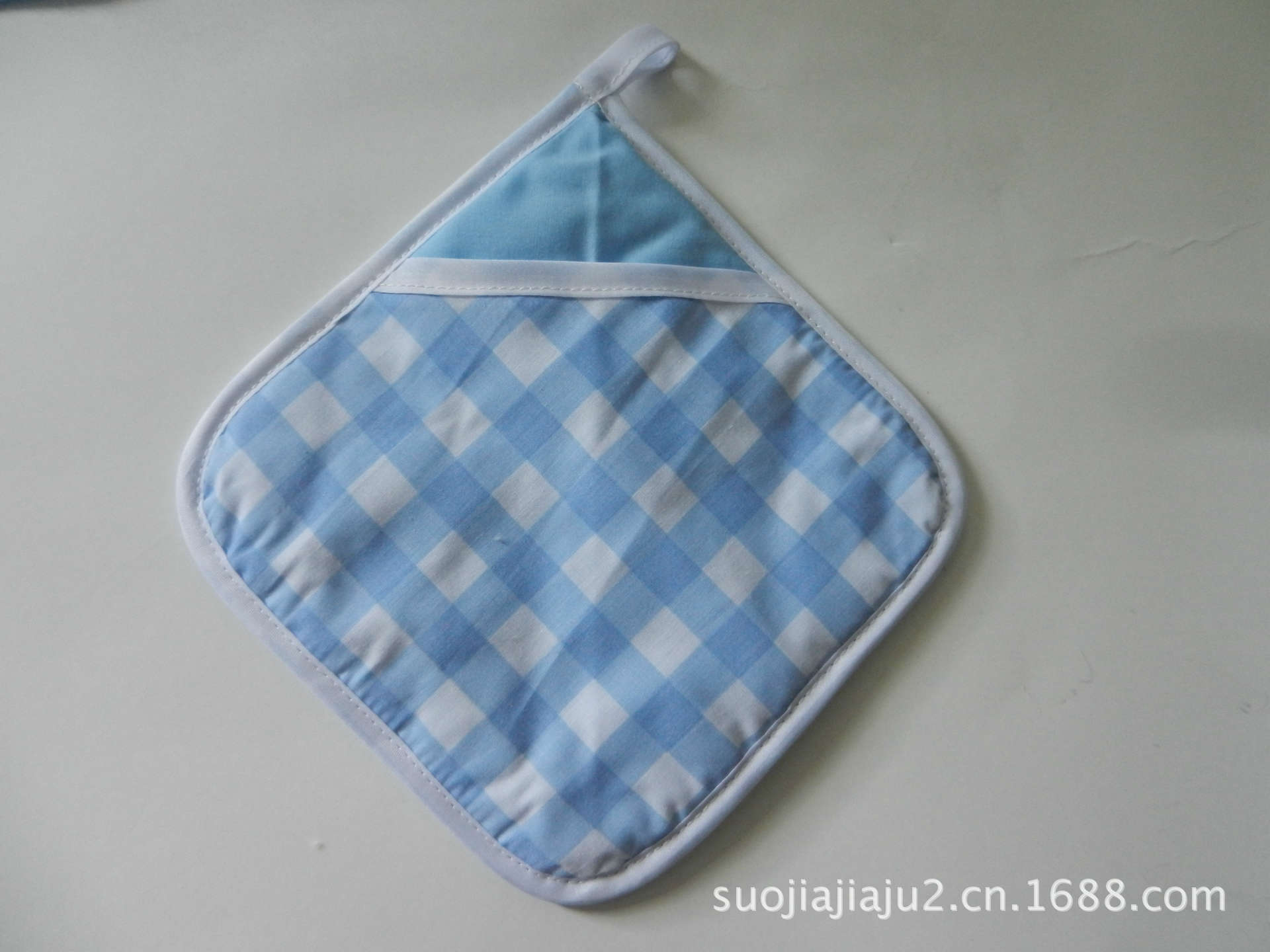 Embroidery logo 030