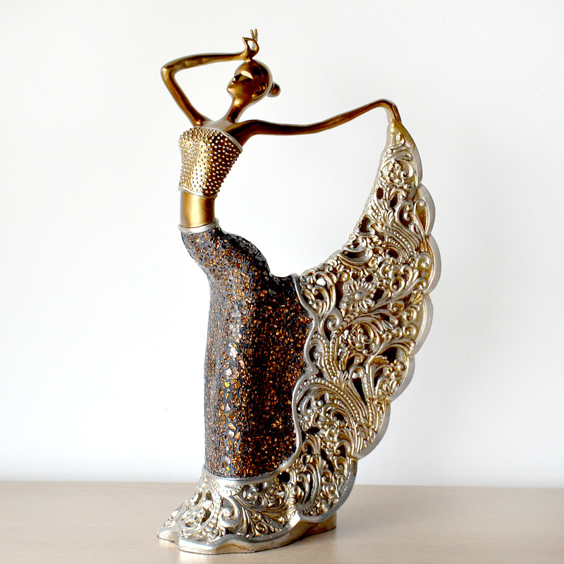 厂家批发 欧式家饰人物摆件摆饰 树脂工艺品 孔雀人舞女