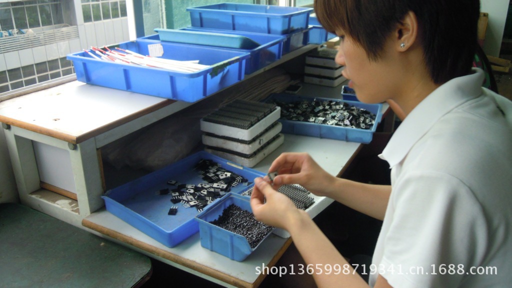 富士D92-02整流管3