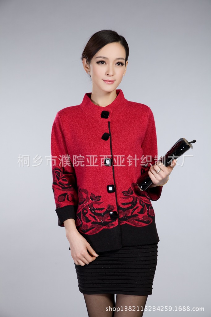 2013秋冬尊贵妈妈装新款羊毛衫