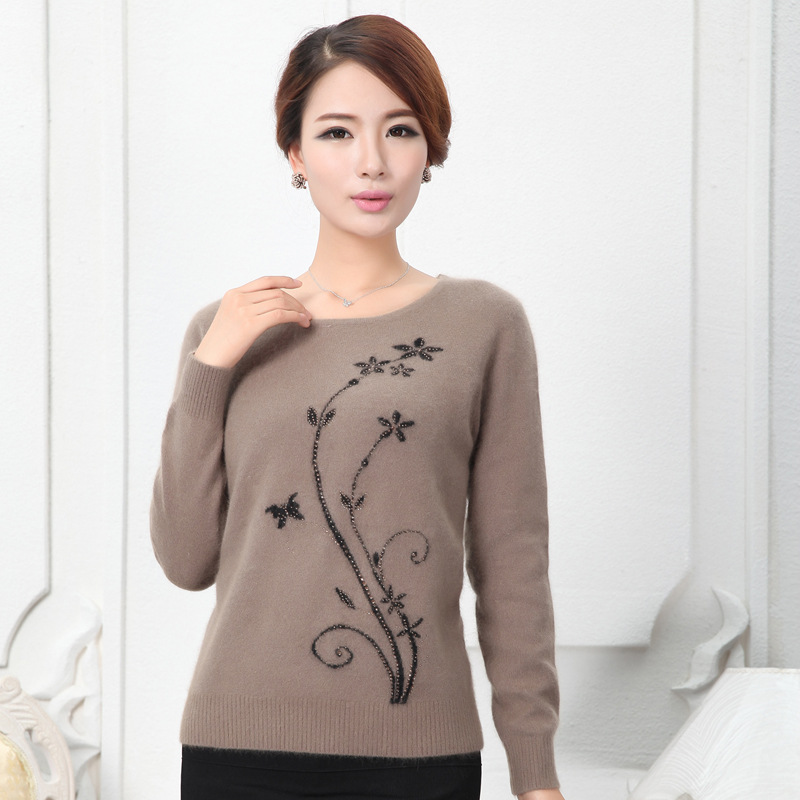 2013秋冬新款女士高档圆领纯<em>打底衫</em> 貂绒精品