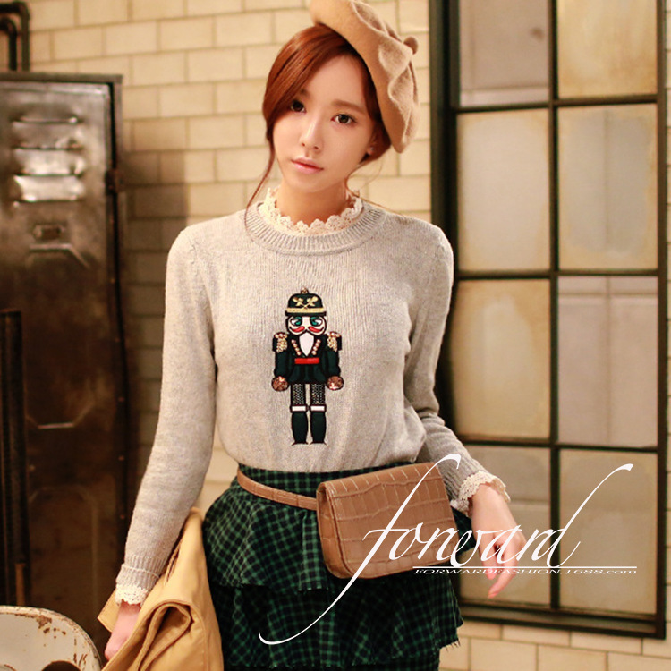 2013 秋冬 韩国 可爱<em>机器</em>人刺绣 长袖<em>针织 毛衣</em>
