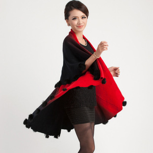 采购女式针织衫-秋装新款高档时尚大码<em>羊绒</em>衫