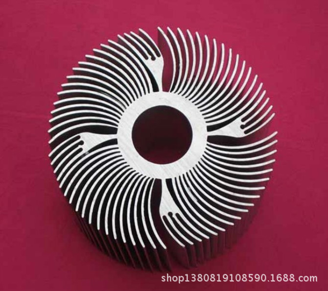 LED太阳花散热器-外径115内径30