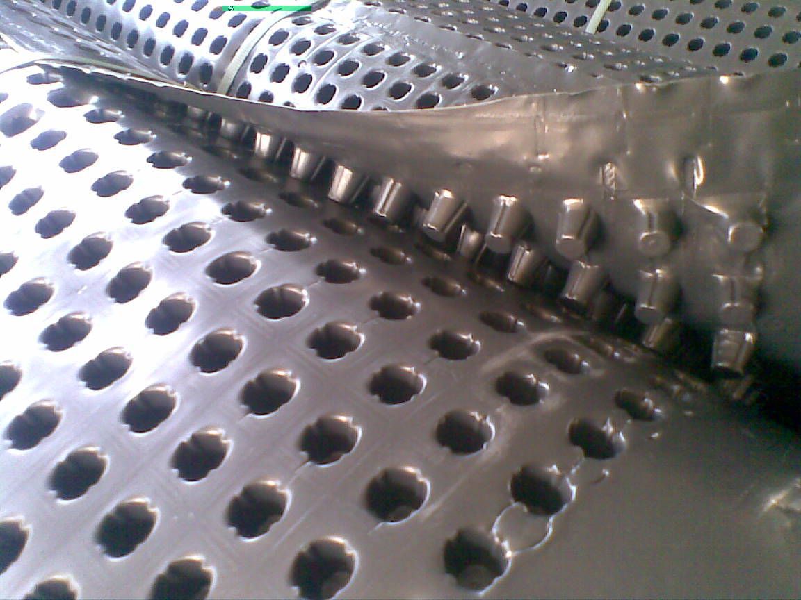 其他工地施工材料-直销华龙HDPE黑色凸点排