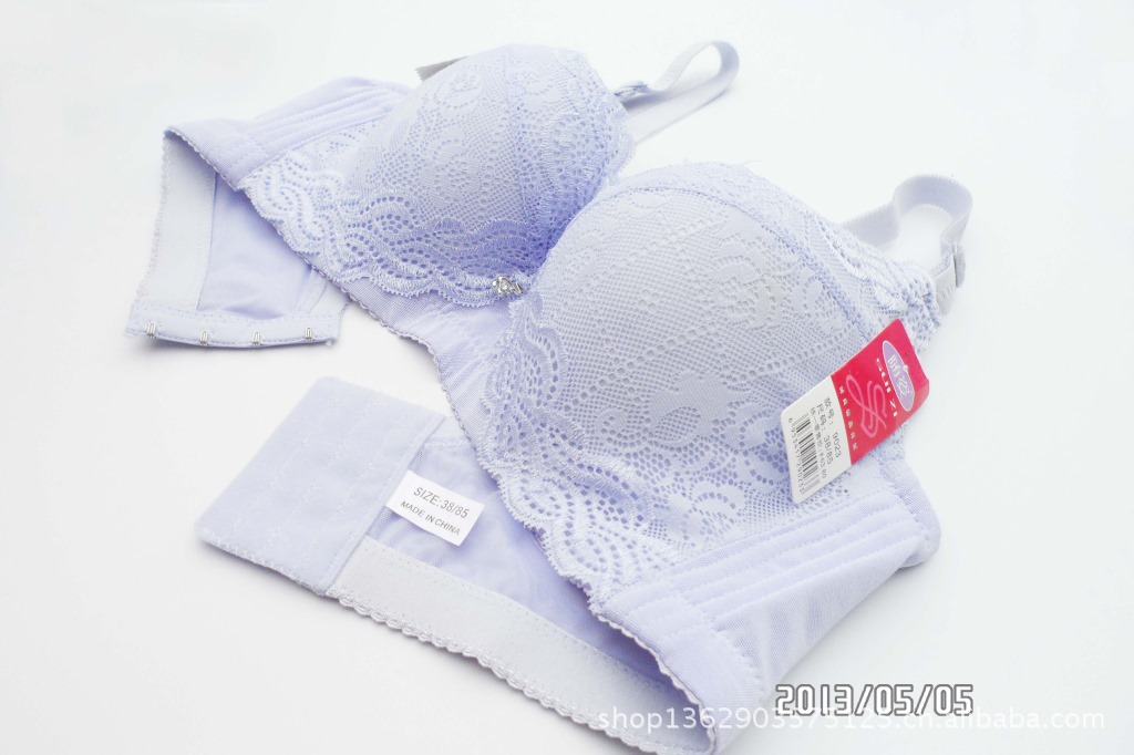 厂家库存<em>文胸</em>批发随姿<em>港舒软托调整型</em>四扣内衣