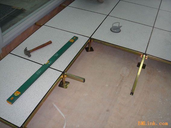 防静电高架活动地板