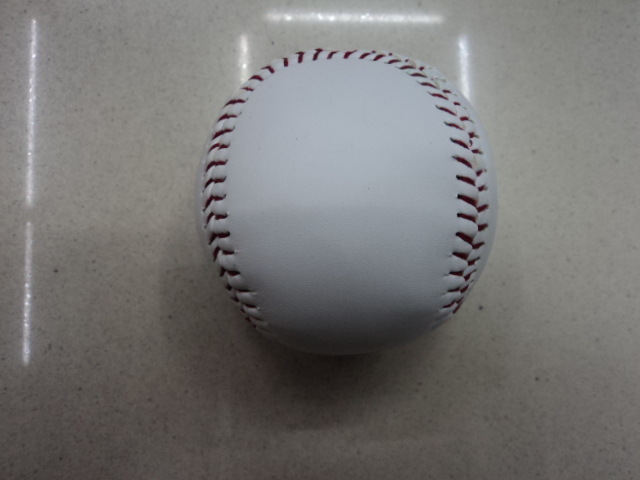 【高品质低价专业练习棒球 标准9寸硬式棒球