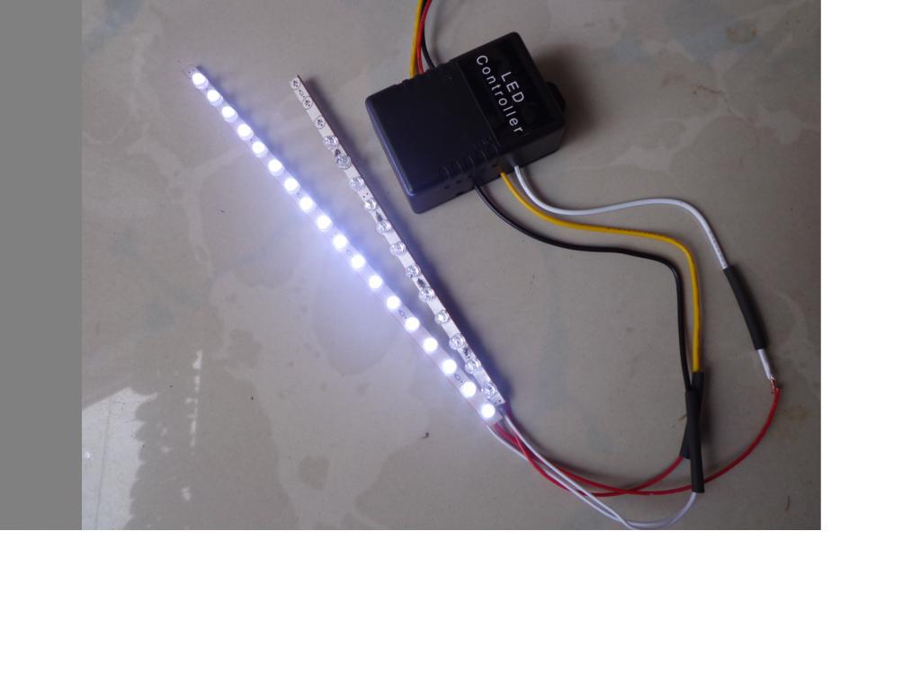 车用diy改装双色灯带日行灯转向灯用 led控制器(转向同步)