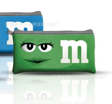 120321 neoprene pencil case