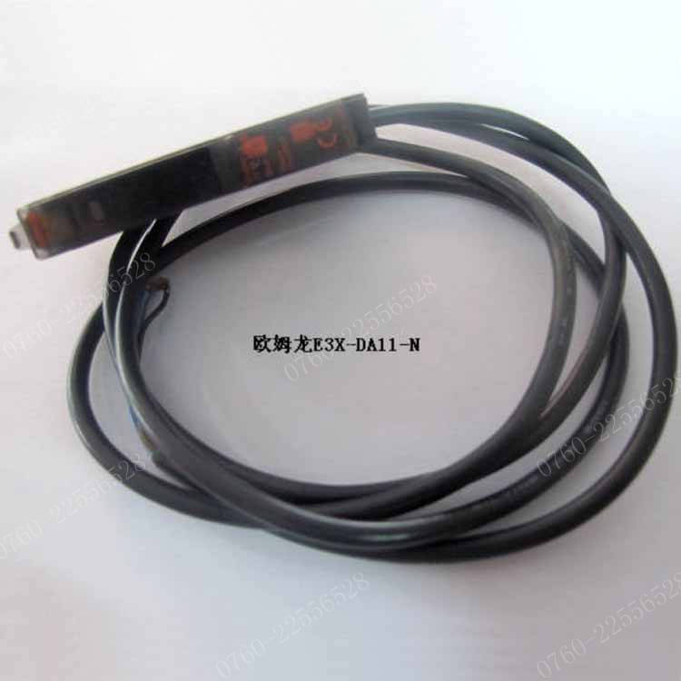 原装 OMRON欧姆龙放大器 E3X-DA11-N 光纤