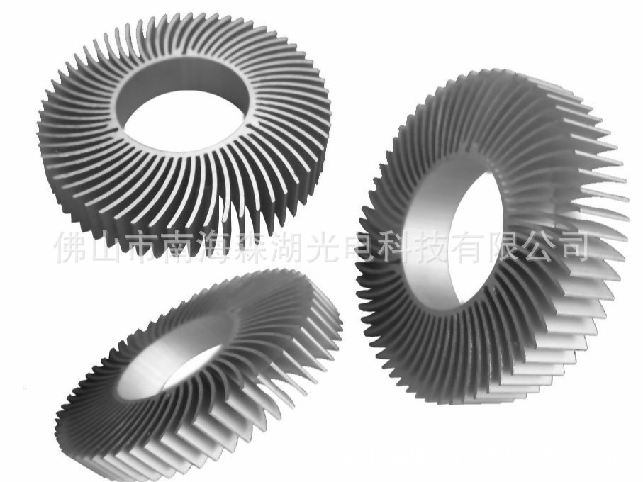 114daca3f8dc011_meitu_11