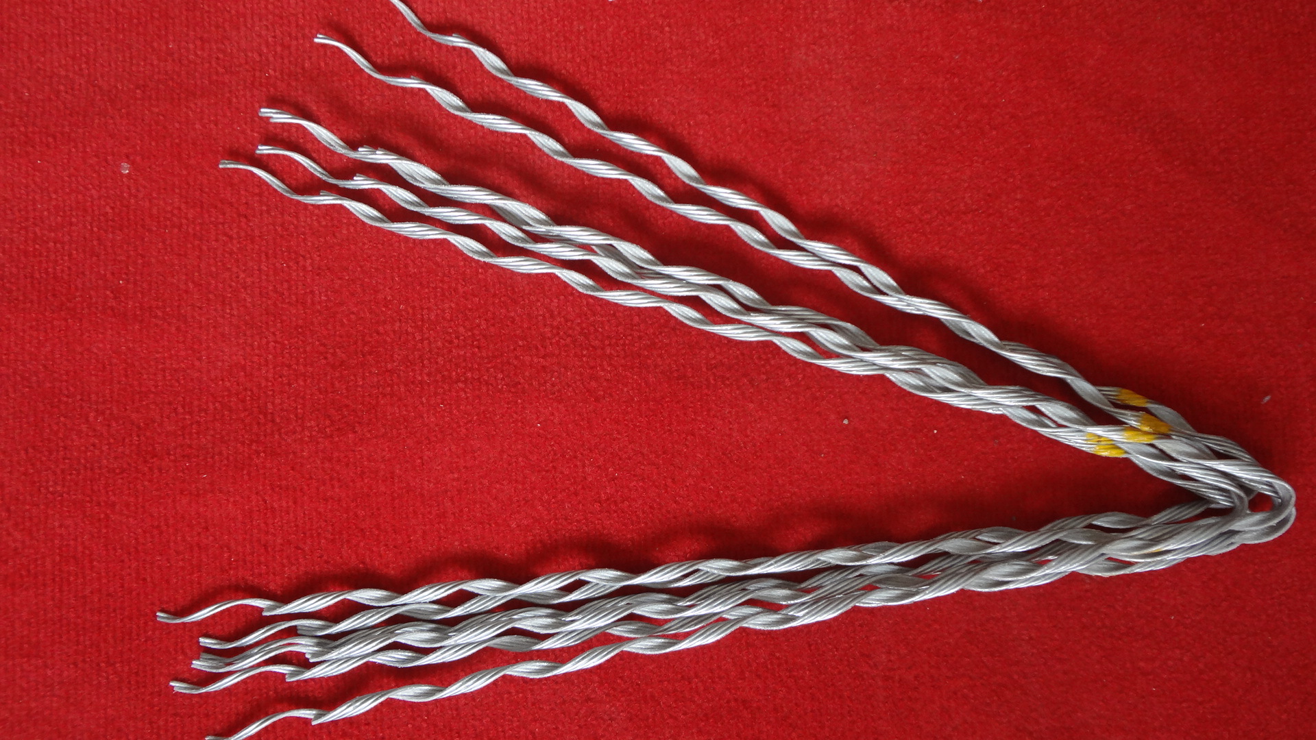 光缆耐张金具厂家搜索