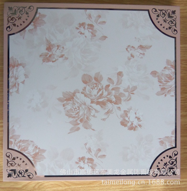 金牌铝扣板生产商 集成吊顶铝扣板 雅室花香