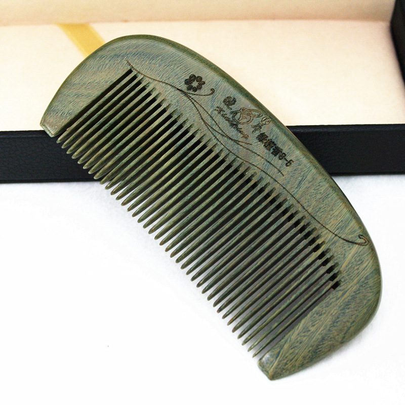 【厂家直销 绿檀木梳 手工雕刻精品木梳 保健美