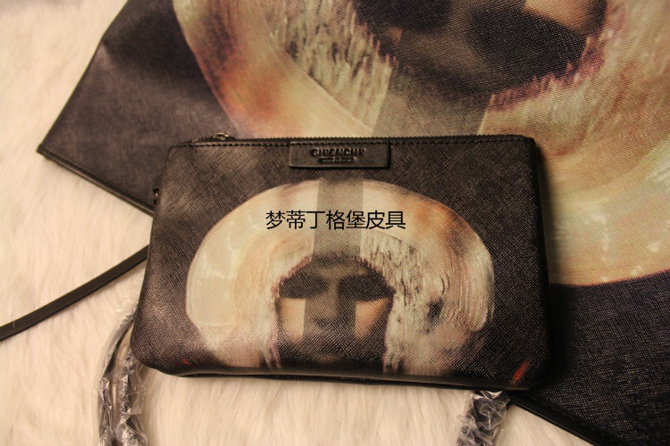辣道网 辣椒供应 13年新款女包givenchy 玛雅人头包