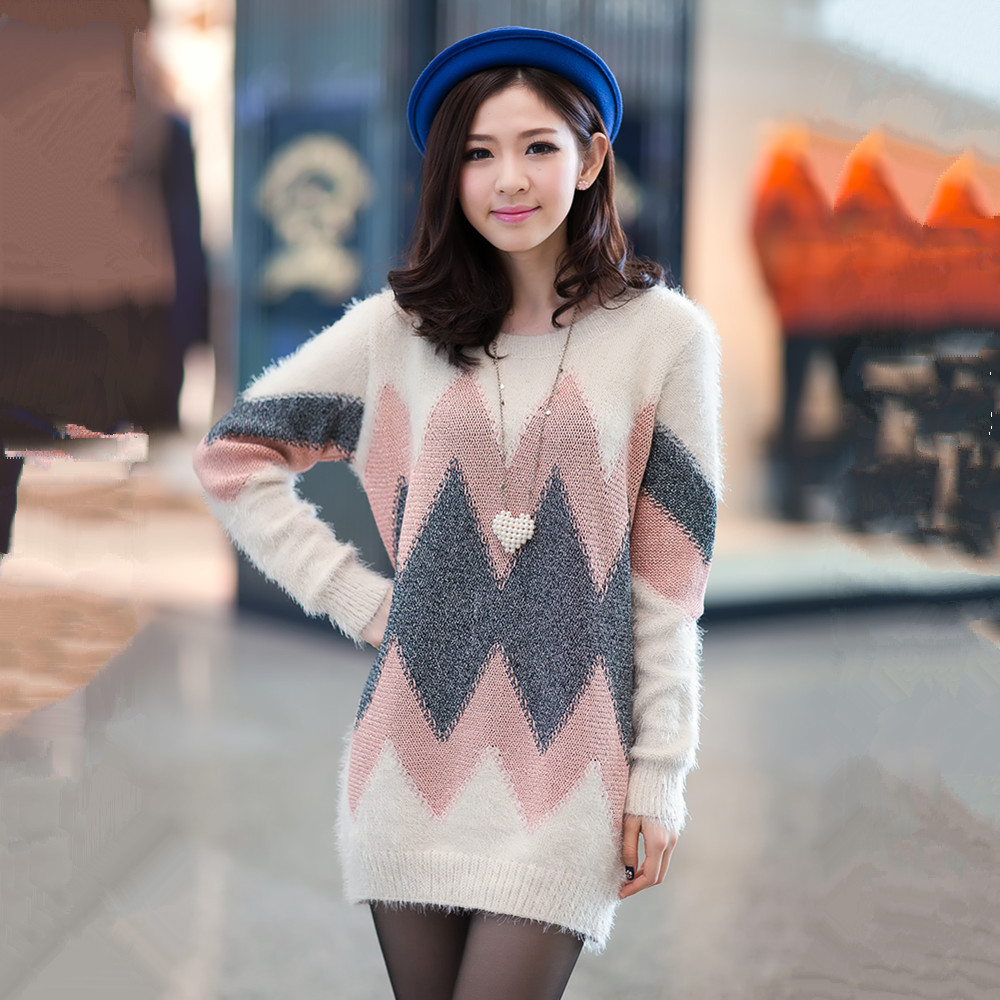 实拍2013<em>秋冬装</em>韩版<em>新款毛衣</em>圆领时尚<em>女装</em>马