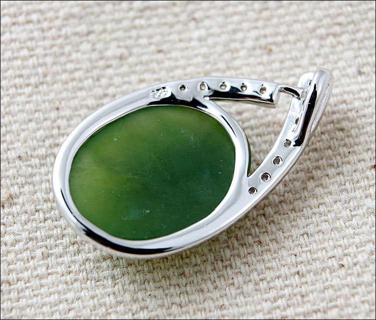 【2013最新款 安玉创意项链吊坠 925银镶嵌3A