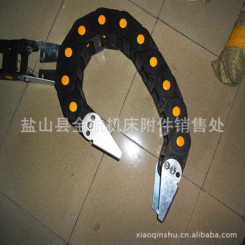 全封闭样式 桥式塑料拖链 电缆拖链 工程拖链 承重拖链 直销