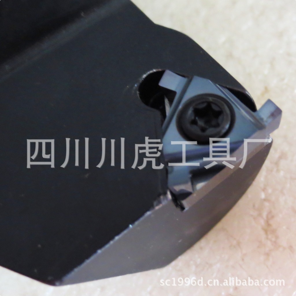 外槽刀片/卡簧槽刀片/平装槽刀片/螺纹车刀槽刀片：16ER2.15 P30