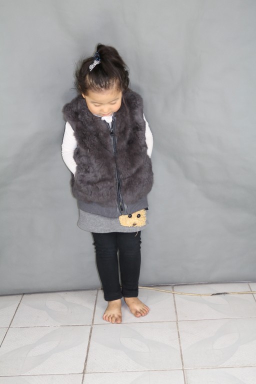 【韩版儿童皮草<em>马甲</em>兔毛<em>獭兔毛</em>儿童秋冬<em>保暖</em>马