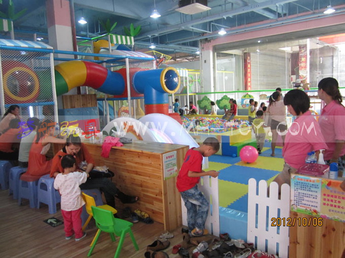 淘气堡-广东广州番禺沙湾荔园房地产,室内儿童