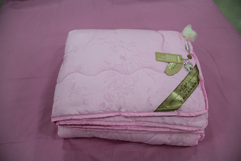 羊绒被纯棉提花布45