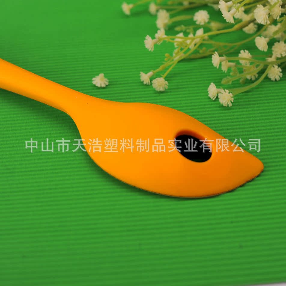 批发采购其他厨房用品-硅胶带孔汤勺 全天然材